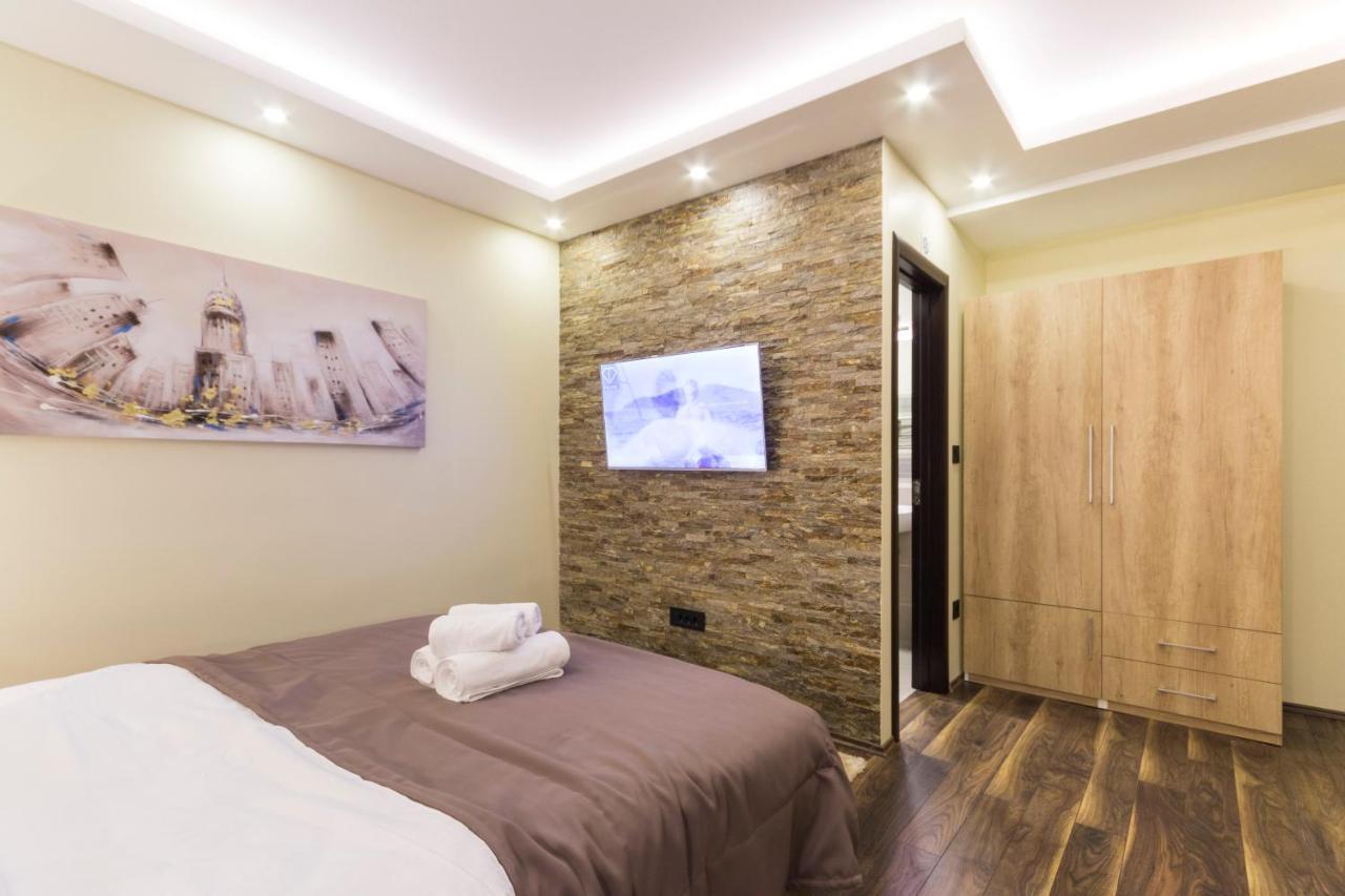 Madison - Square Sava Bed & Breakfast Belgrade Exterior photo