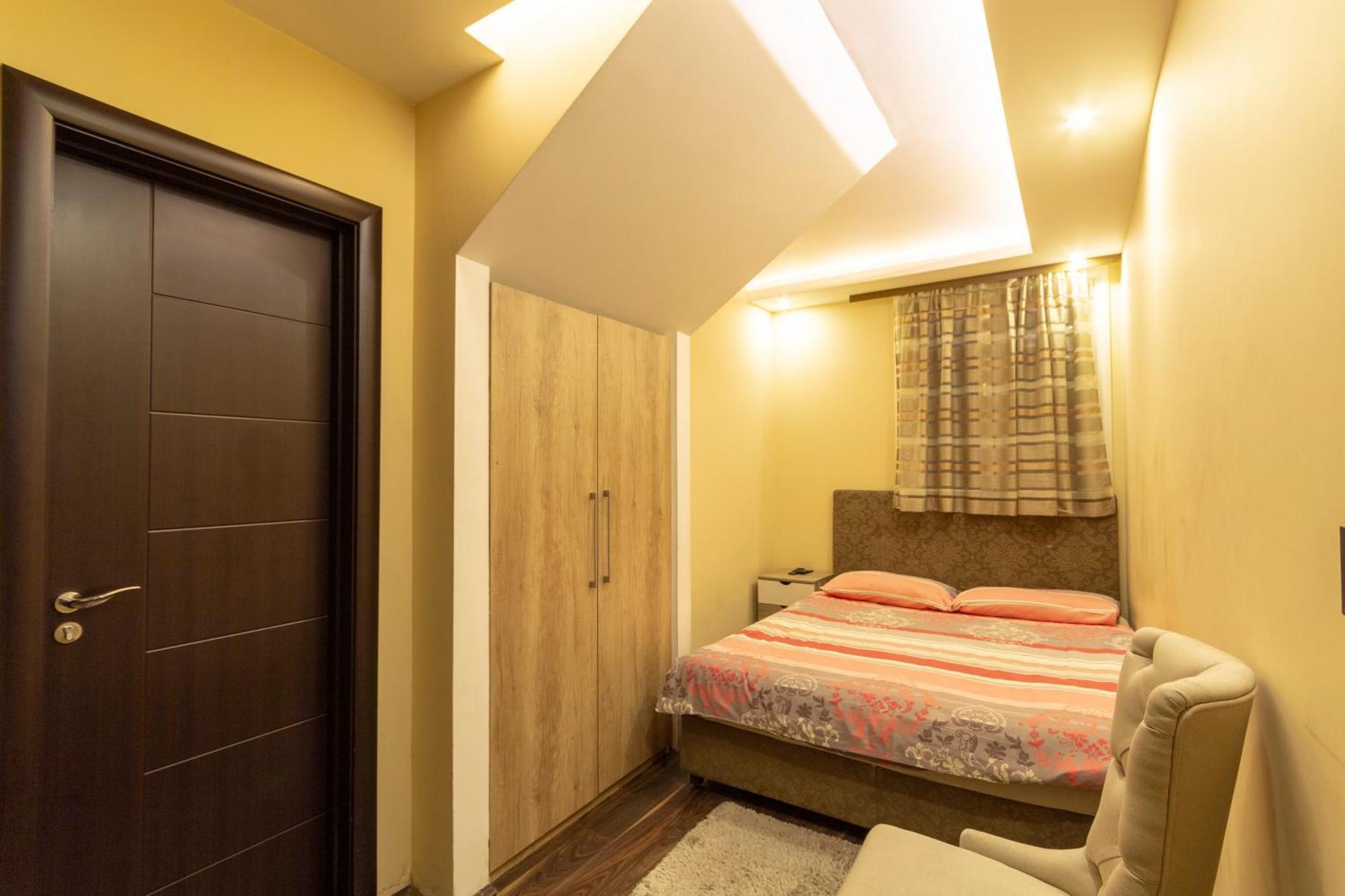 Madison - Square Sava Bed & Breakfast Belgrade Exterior photo